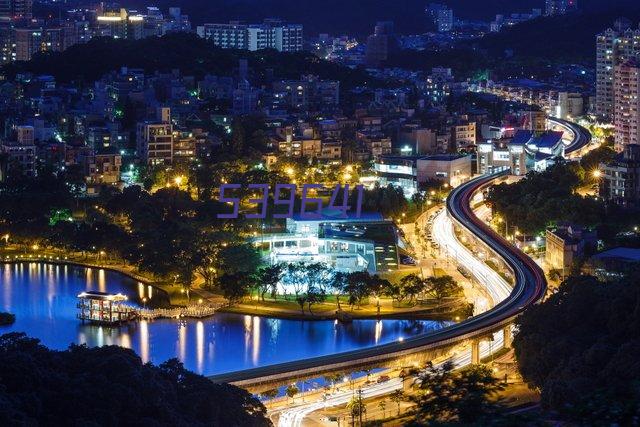 周五福利囧圖雲飛係列 黑絲美女太性感誰頂得住啊